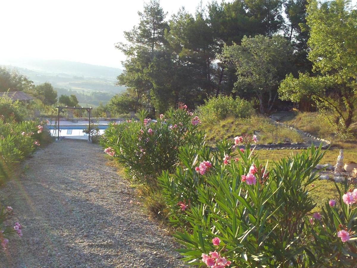 Les Cerises Bed & Breakfast Saint-Saturnin-d'Apt Exterior foto